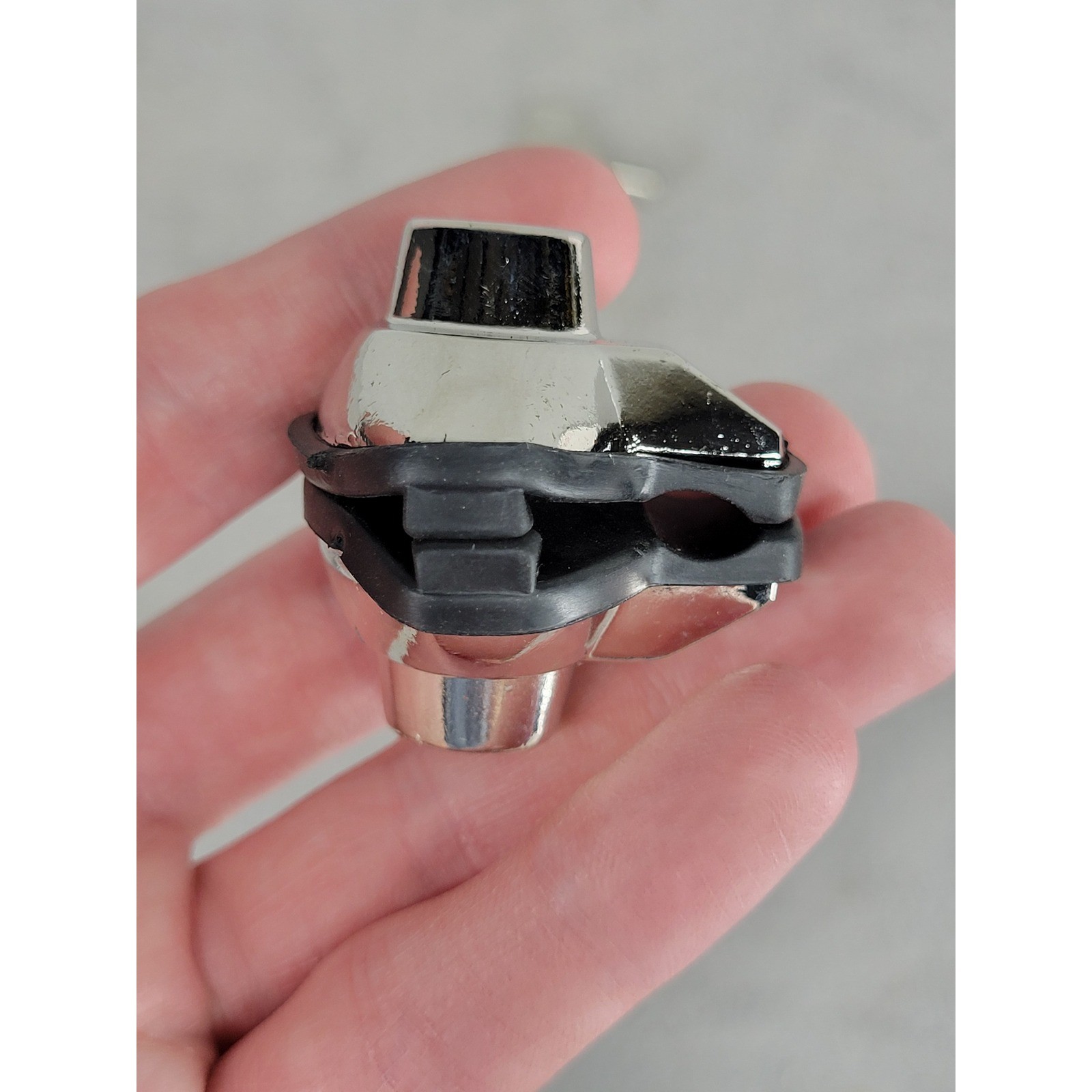 DAC Technologies Metal Trigger Lock Chrome with Key for Handguns Rifles Shotguns