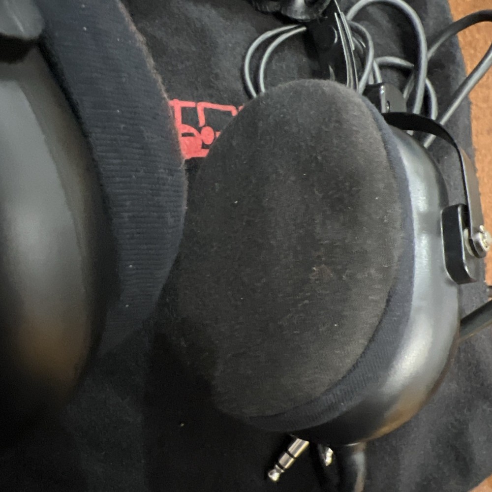 FLIGHTCOM BLACKHAWK 5DX AVIATION HEADSET NICE CONDITION