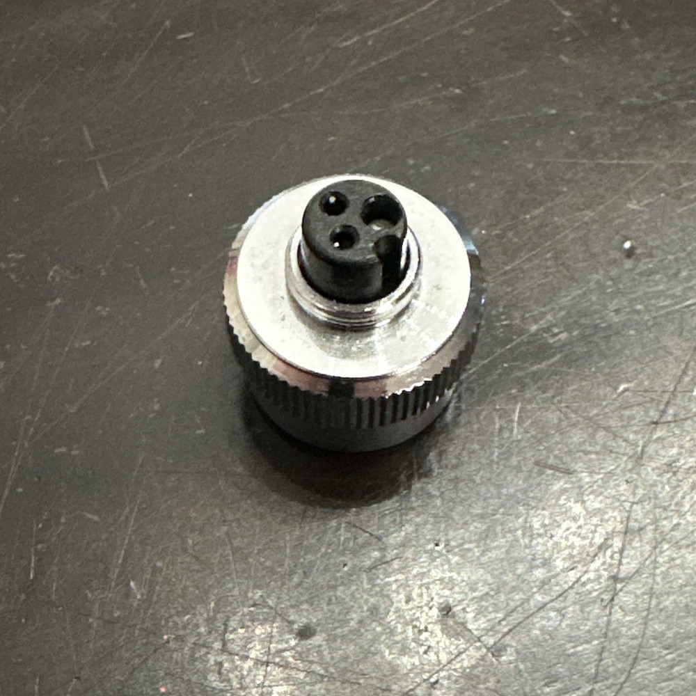 Nikon MR-3 Shutter Release for MD-3 MD-4 MD-11 MD-12 - Vertical Button