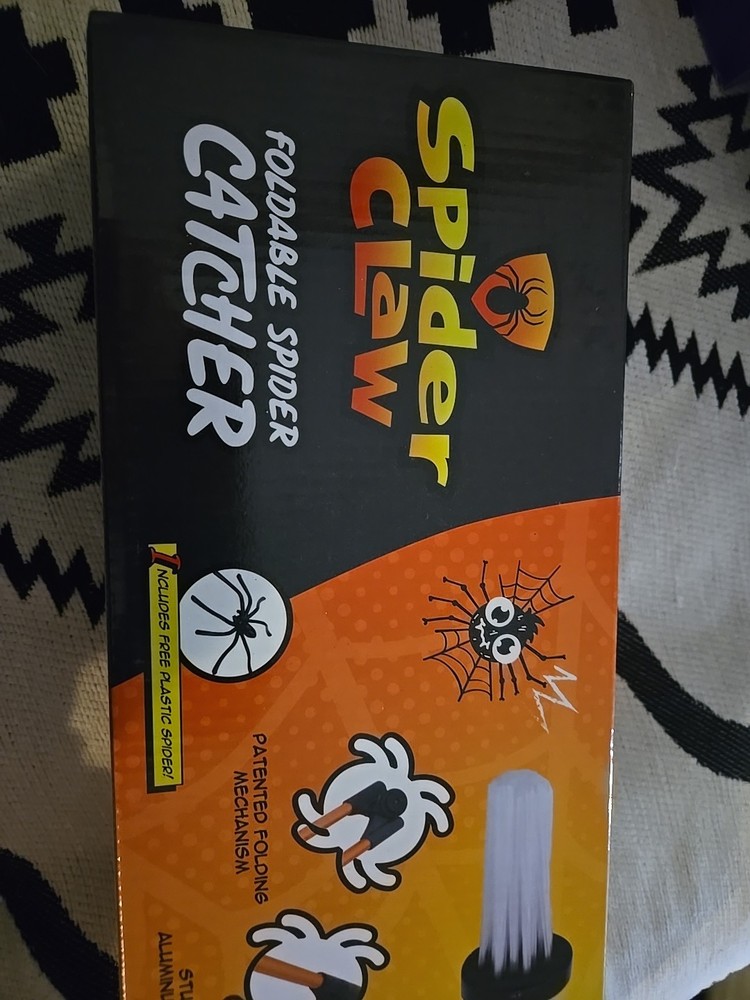 SpiderClaw Unique Foldable Humane Bug Catcher - NEW in Box!! US SELLER!!