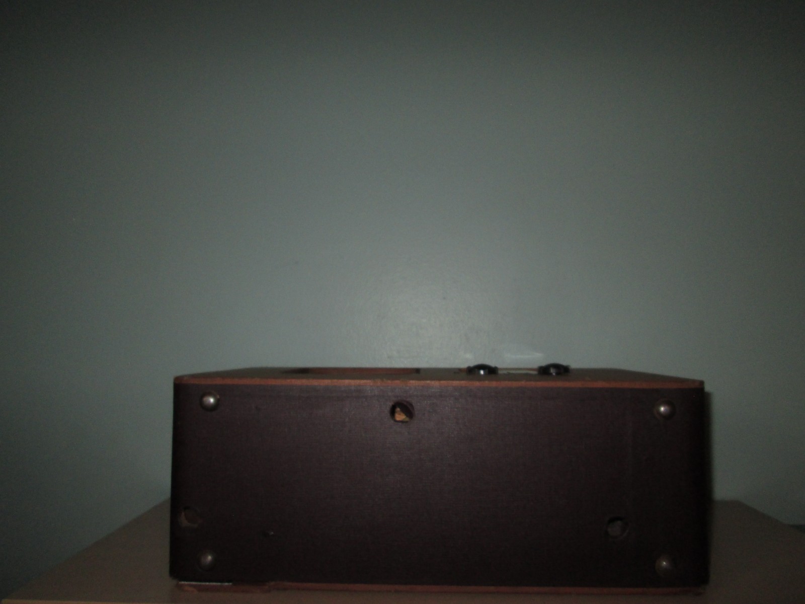 Vintage Emerson Suitcase AM Tube Radio AM Radio 1940's RARE