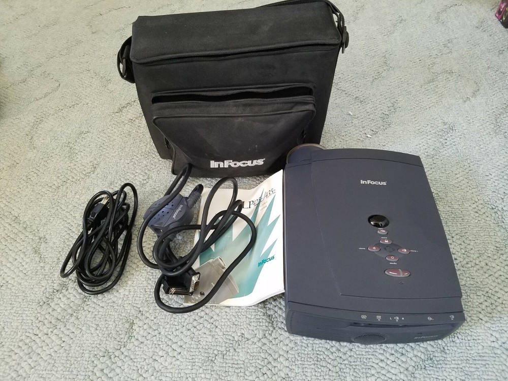 In Focus LCD Projector LP435Z