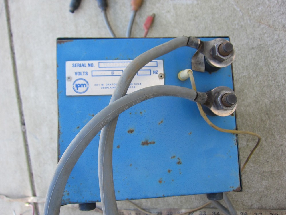 IPM 9003A0368500100 Starter Alterlator Tester, Used