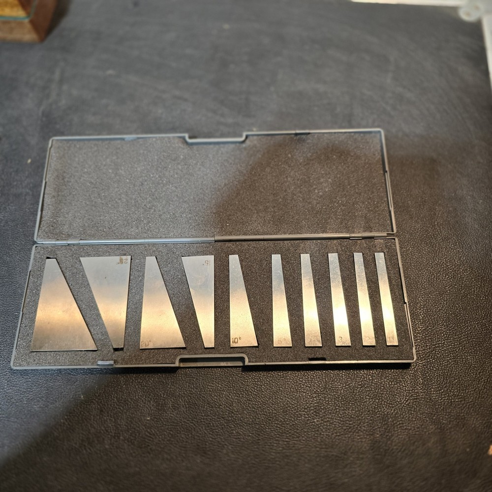 Angle Block Set 1 to 30° Angle Steel