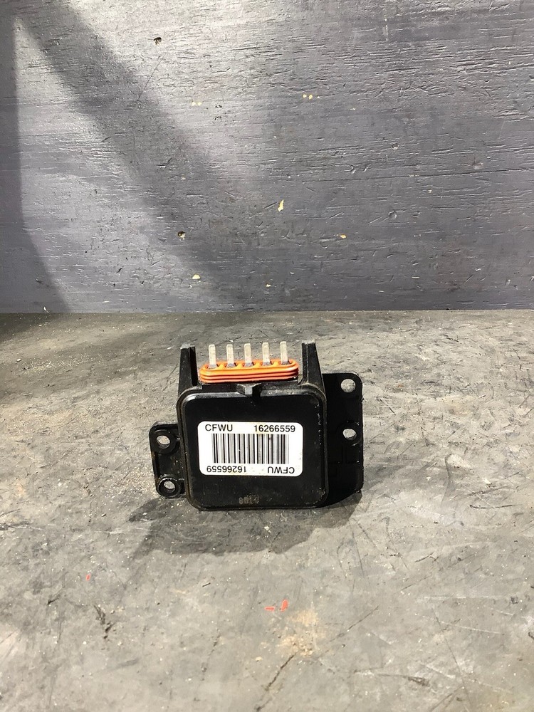 Volvo Penta Mercruiser Knock Control Module Ignition Spark Sensor 16266559