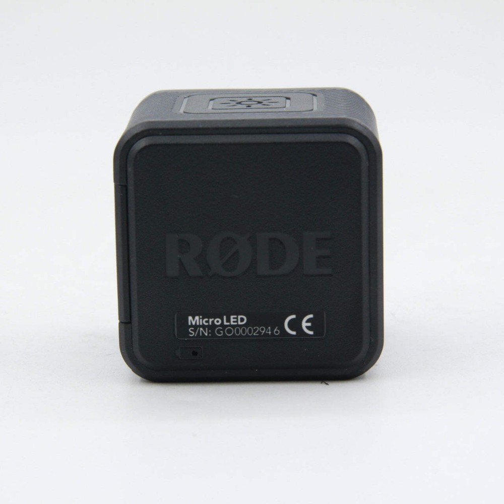 * OPEN BOX FAIR * RODE Vlogger Kit iOS Edition Filmmaking Kit for Mobile Devices