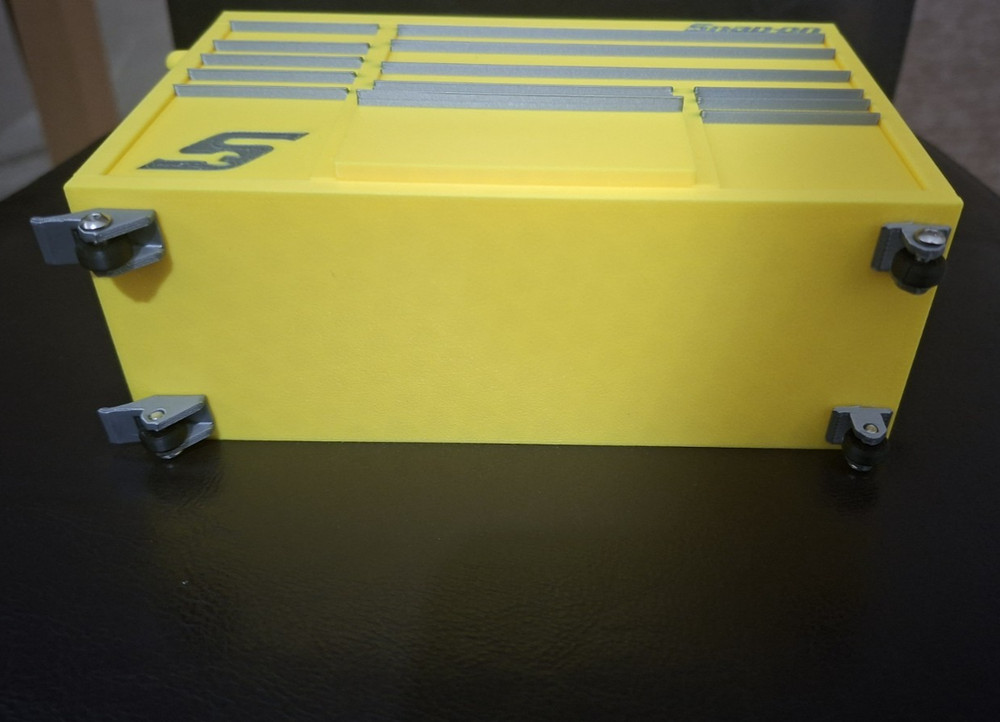 Snap-On Mini High Quality 3D Printed Toolbox (Yellow) (Silver)