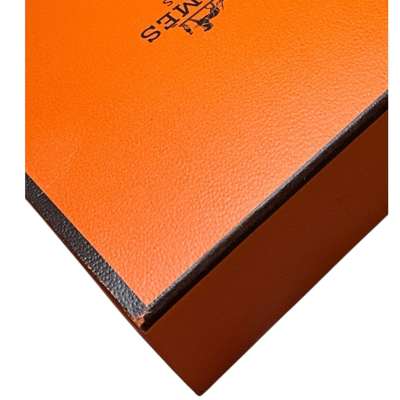 105. Hermes Lizard Kelly Lock Black & Gold Bangle