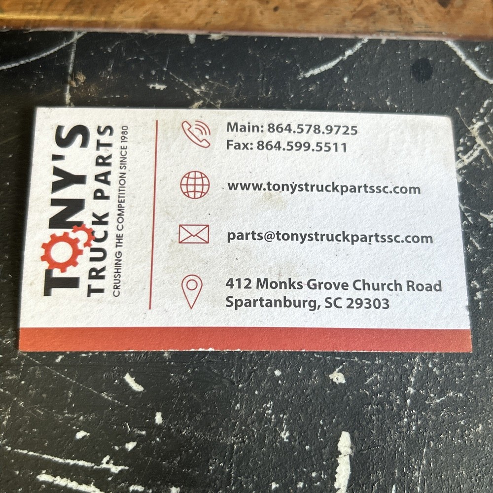 Peterbilt 387 Ignition key dash panel with key 17-05007M001