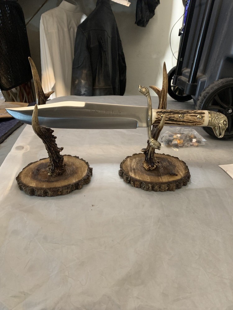 Knife Display Stand.