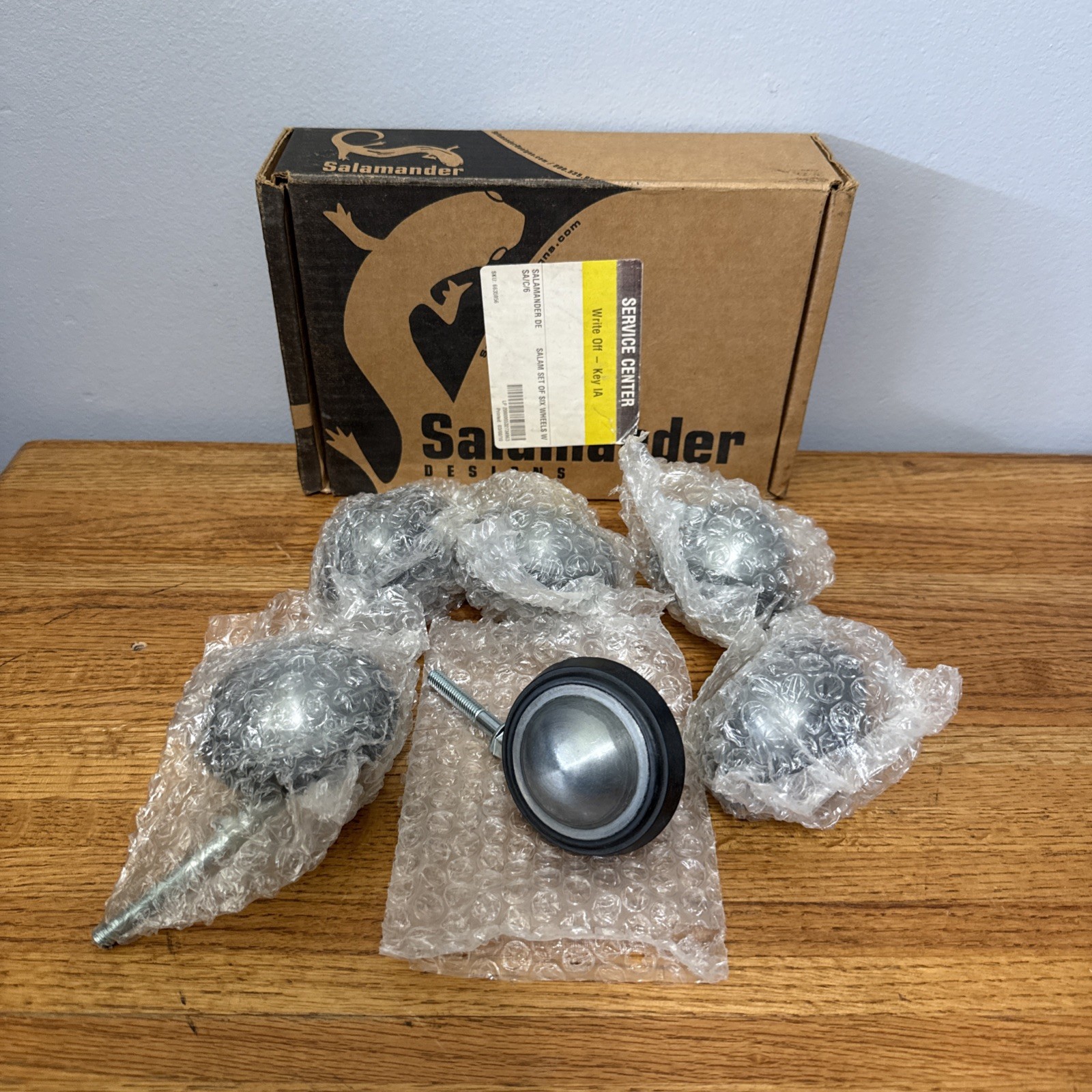 Salamander Synergy Saturn Wheels - Set of 6. SA/C/6 NOS Replacement Accessory