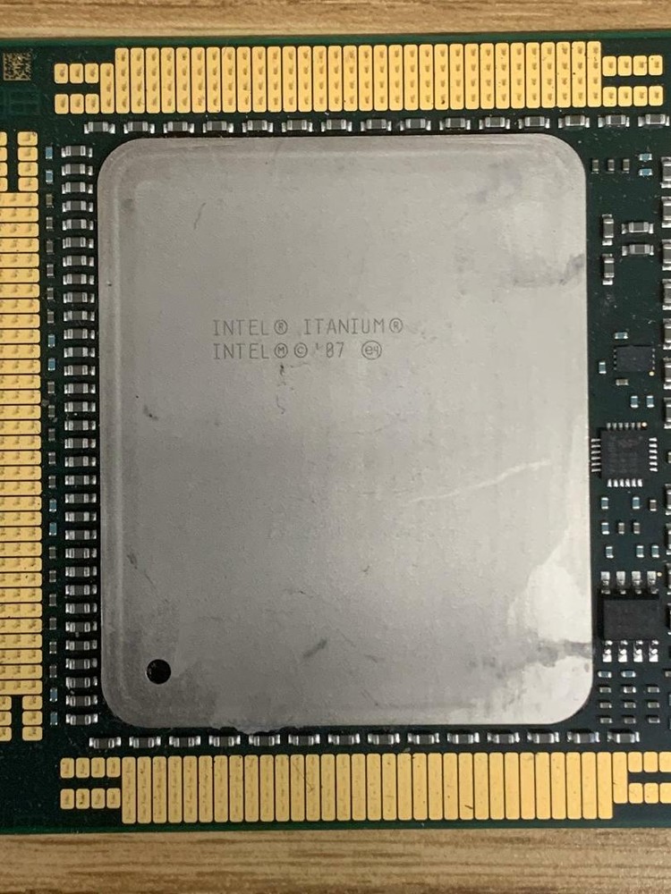 Intel Itanium 9340 SLC39