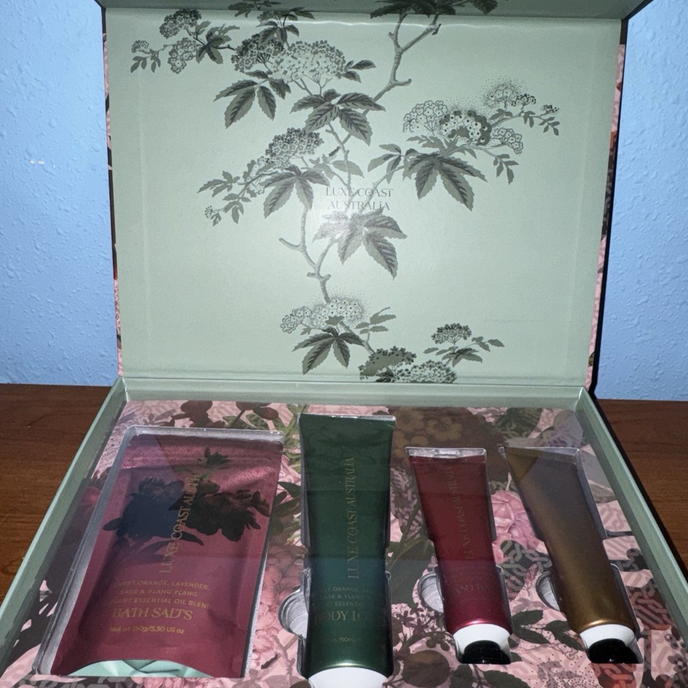 Women’s Bath And Body Set