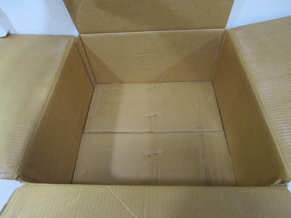 Nice Empty Box for McIntosh MR 73 Tuner ----------------------- Cool!