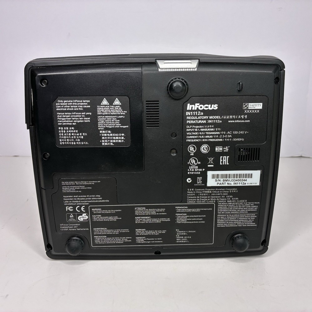 InFocus IN1112A DLP Projector * 105 LAMP HOURS*