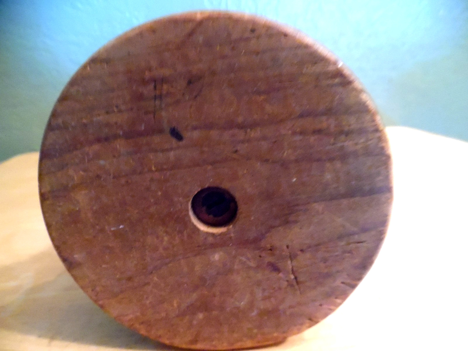 ANTQ EARLY 1900'S HND CRVD WD MANNEQUIN HAND W/JOINTED THUMB GLOVE STORE DISPLAY