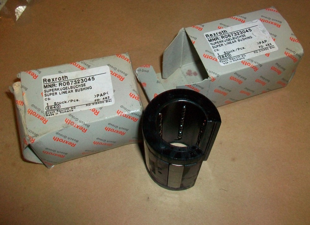 2pc Rexroth Super Linear Bushing  R067323045  NEW IN BOX