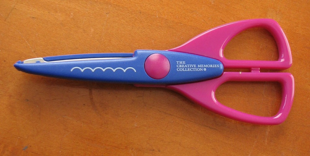 CREATIVE MEMORIES PAPER EDGER