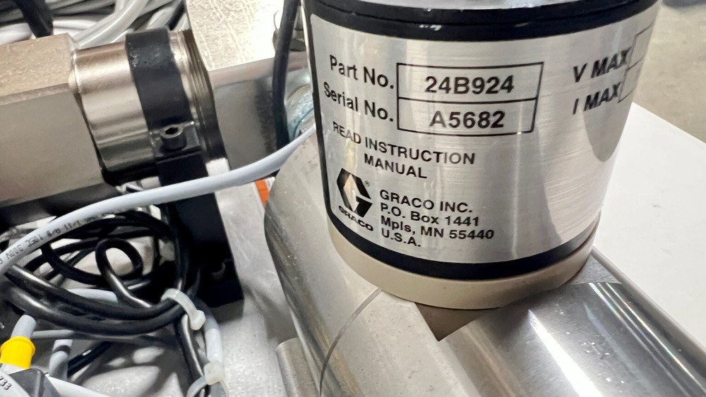 Graco PCF PF2900 Precision Flow Metering and Dispense System