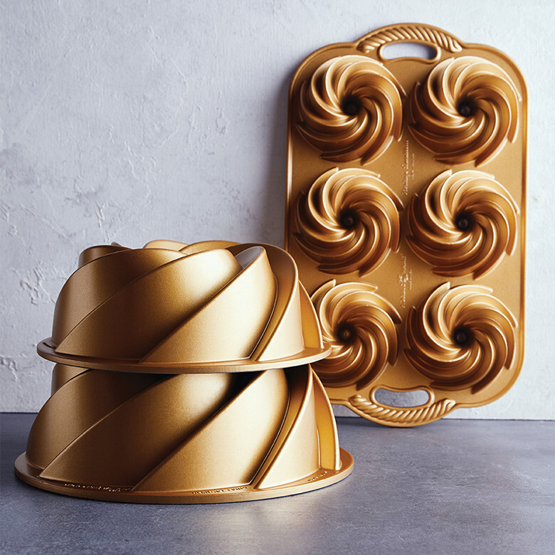 Nordic Ware 6 Cup Heritage Bundt® Pan