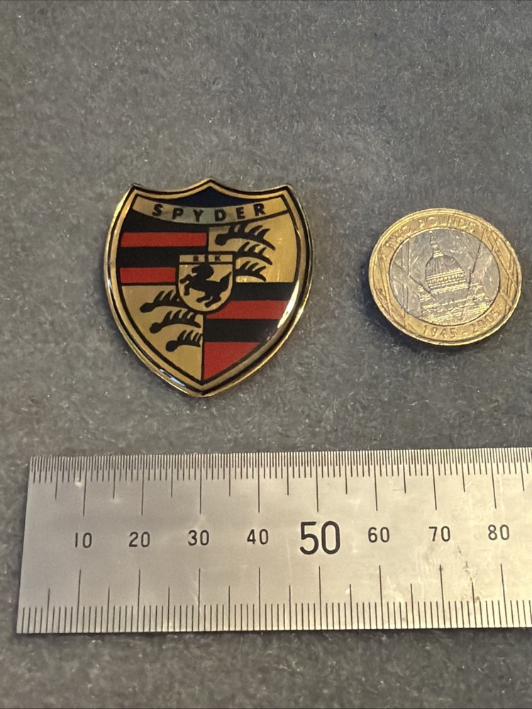 Porsche Spyder Pin Badge