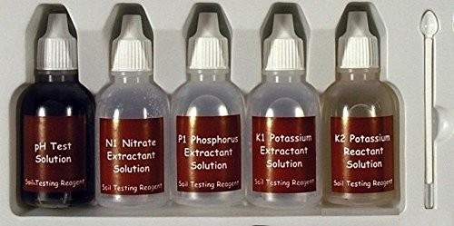 Luster Leaf 1663 80 Professional Soil Test Kit - pH, NPK, Green