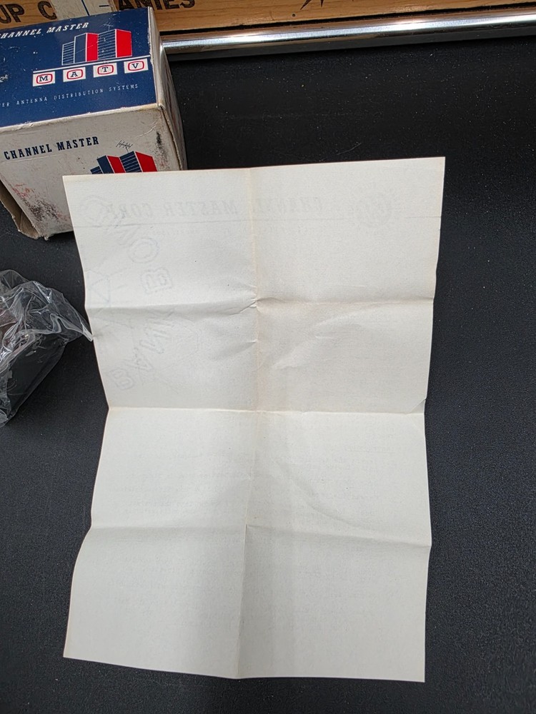 Channel Master Model 7000 VHF BALUN W/Instructions & Box in Package