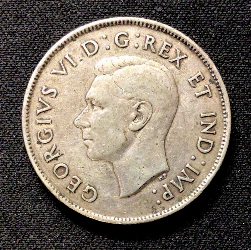 1942 Canada Silver! Half Dollar! WWII! ENN Coins