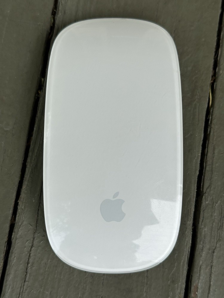 Apple A1843 Magic Keyboard with Numeric Keypad + Magic Mouse A1296