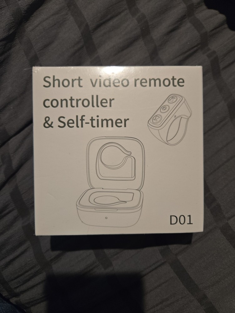 MERNEUO TikTok Scrolling Camera Remote Control Self Timer Ring