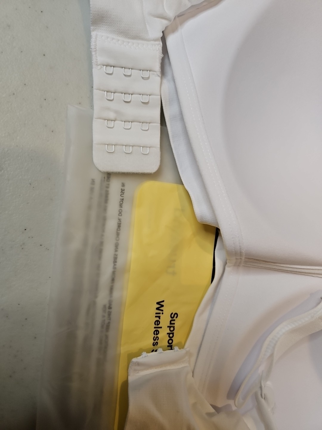 NWT Truekind Supportive Comfort Wireless Shaping Bra White Medium