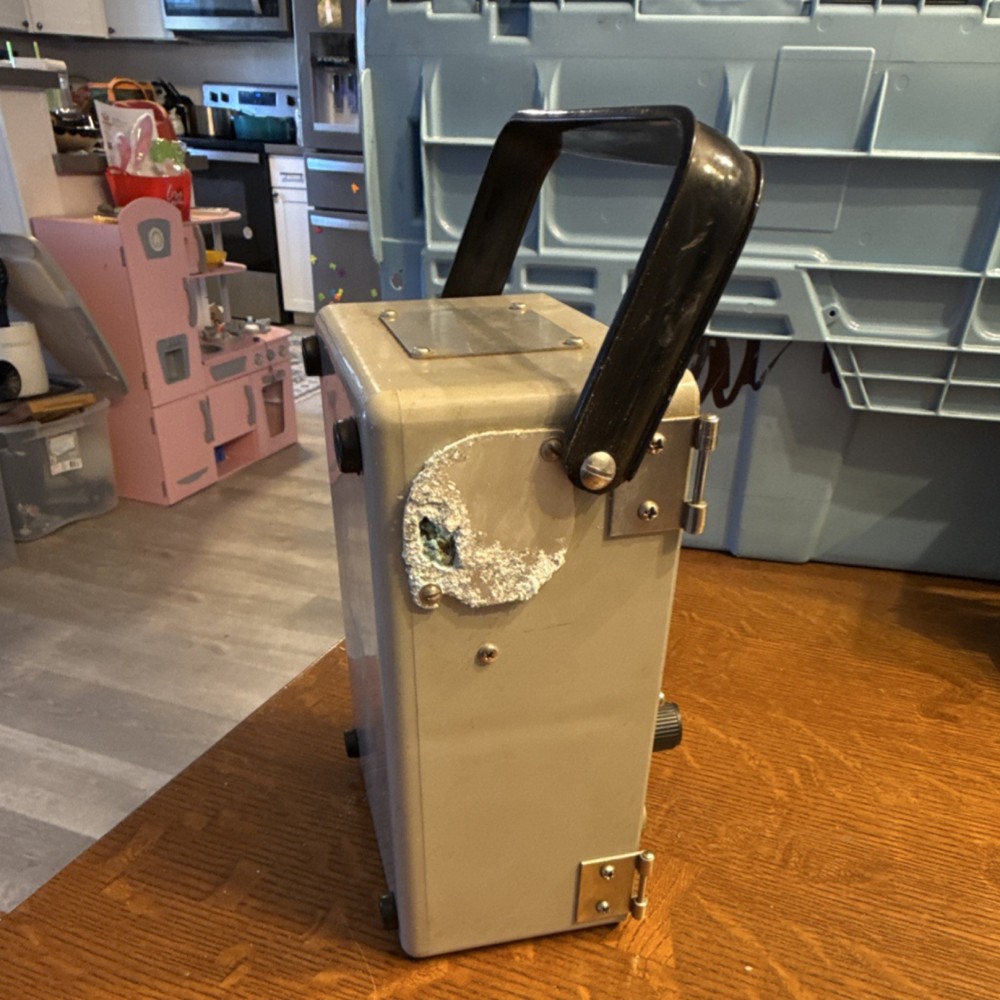 AEC TT-22 Semiconductor Test Set Electronics Tester