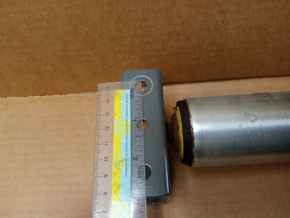 18" x 4" Long Knapp Gravity Feed Conveyor (Roller Table) Roller Assembly