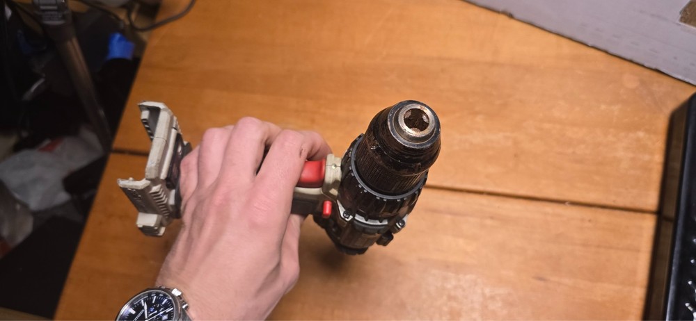 Porter Cable PCC601 20V Drill Driver – For Parts