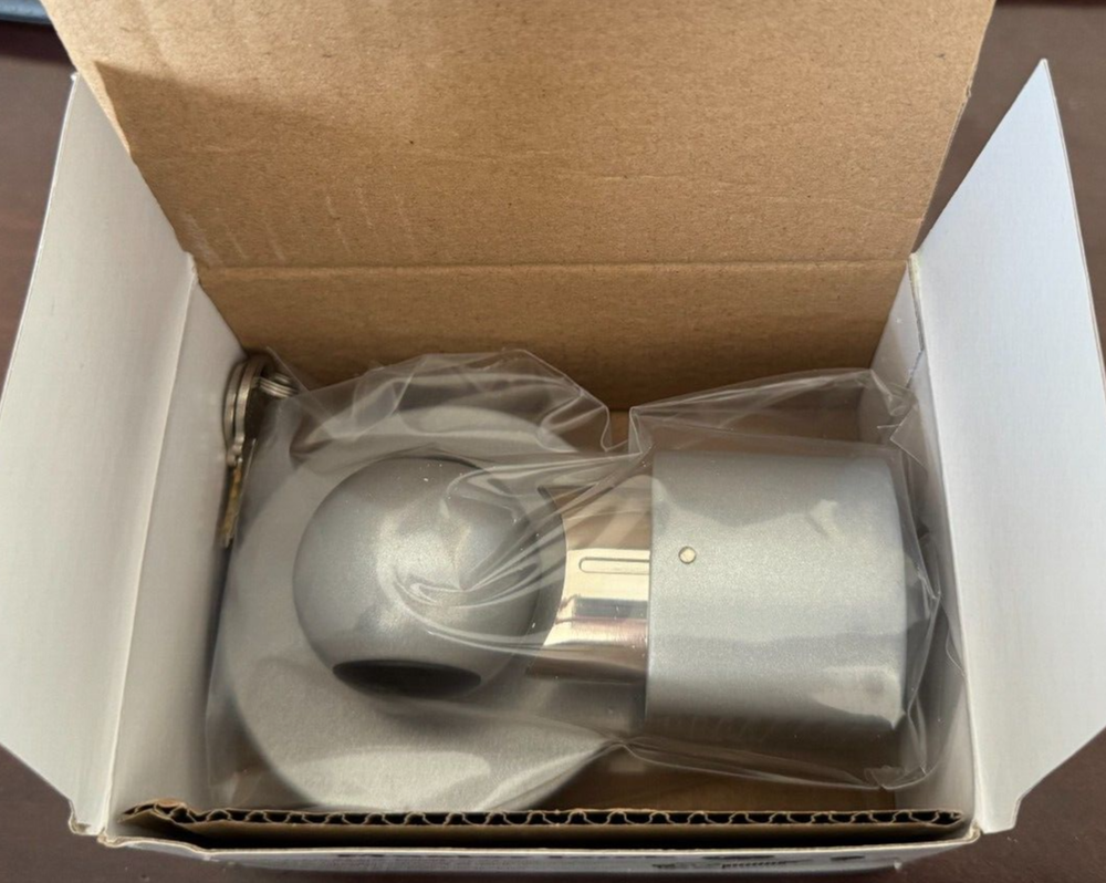 Master Lock Trailer Lock, Trailer Coupler Lock, 377KA (KA0501) New with Box