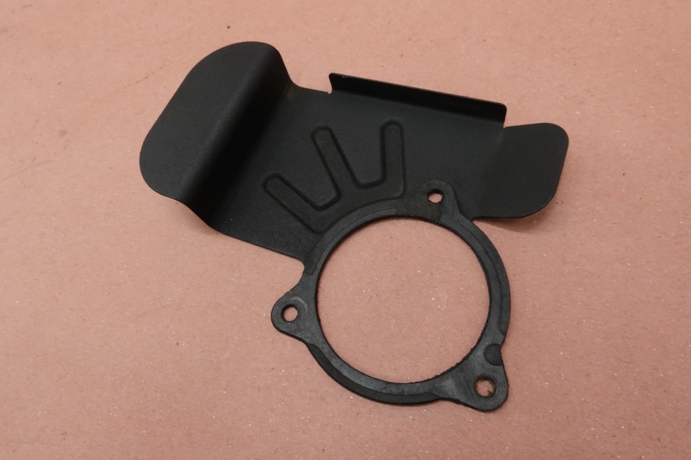 07-11 Harley Davidson FLHTC Electra Glide Classic GASKET BRACKET SHIELD PANEL
