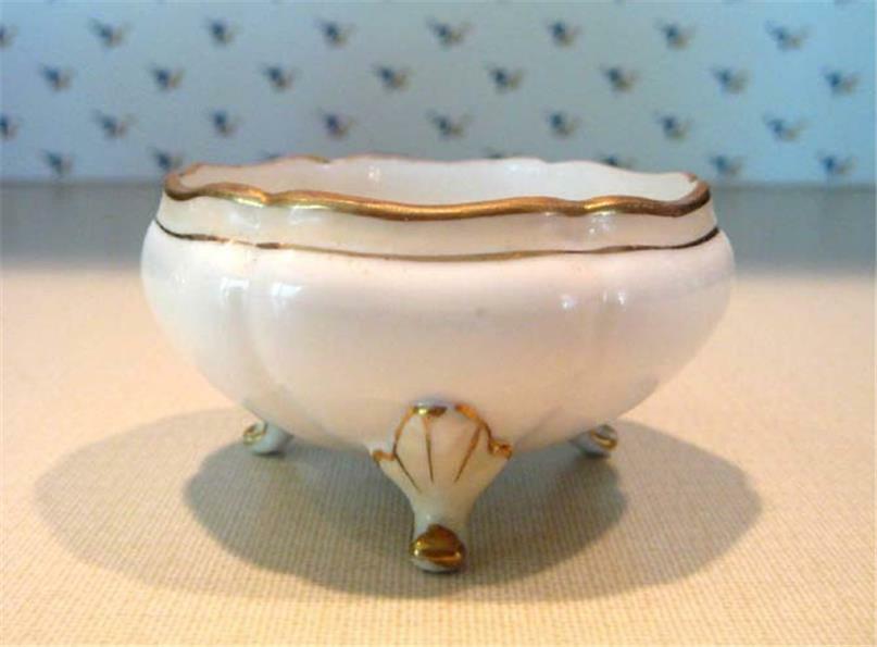 Noritake Nippon Footed Master Open Salt Nut Dish