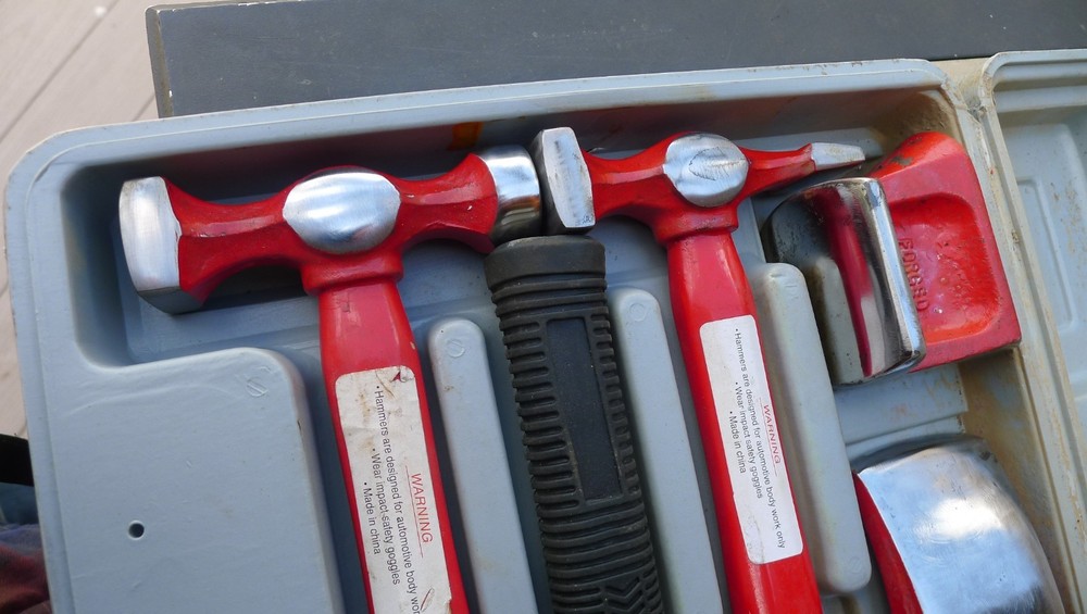AUTO BODY HAMMER & DOLLY SET