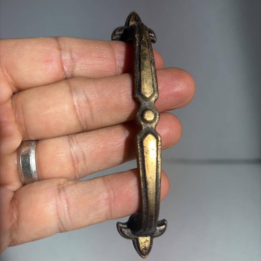 Antique Vintage Victorian Single Brass Drawer Pull Handle