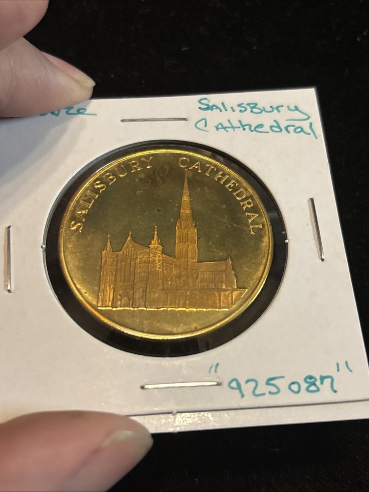 Salisbury Cathedral Bronze Token “925087”