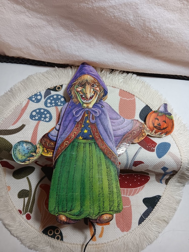 Vintage Fortune Teller Witch Pull Puppet!!