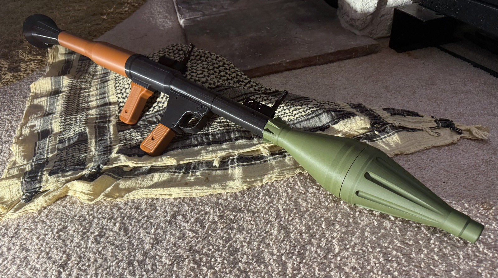 Quality 3D Printed Replica RPG-7 Rocket Propelled Grenade Launcher w/ Wall Mount