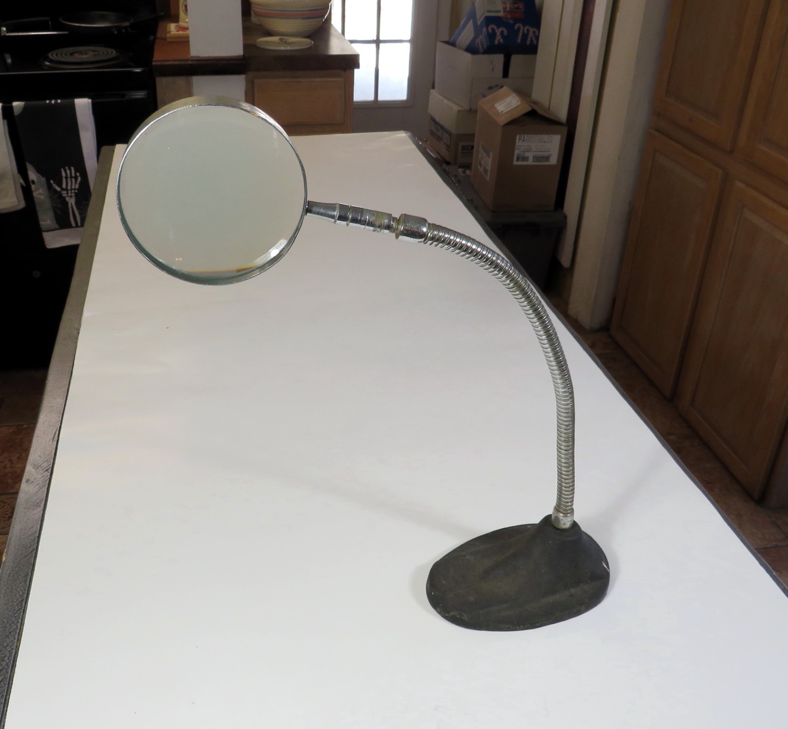 Vintage MCM Desktop Gooseneck Flexible Tasco Magnifier Glass W/ Cast Iron Base