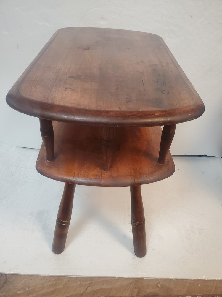 Vintage American Maple 2 Tier Accent Side Table