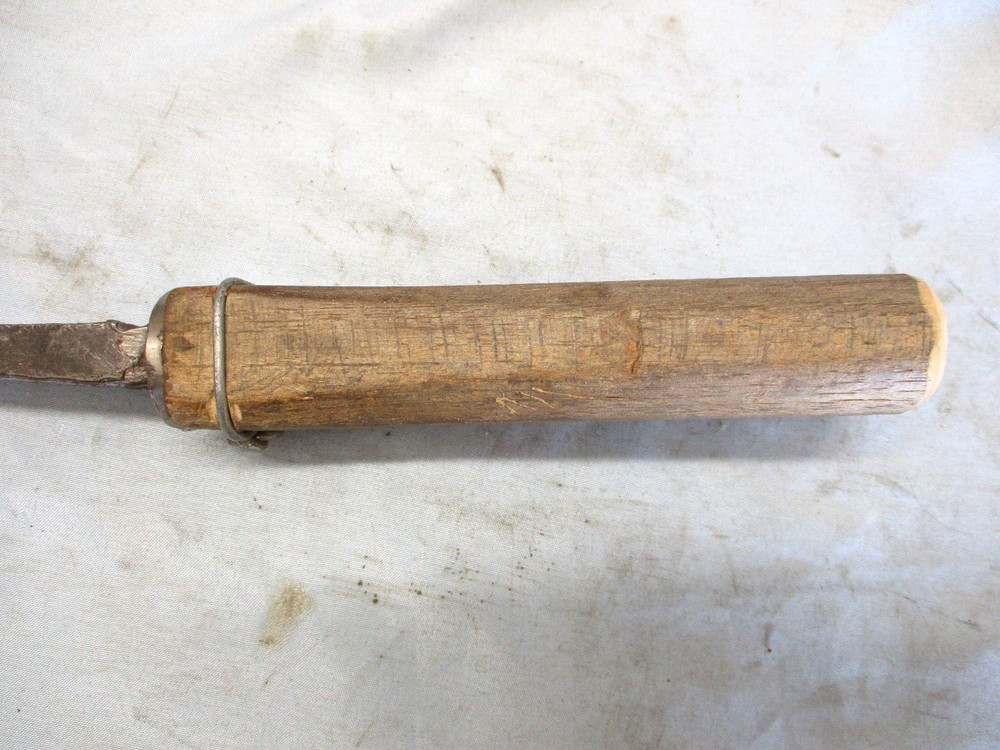 VINTAGE MORTISE CHISEL - HANDWROUGHT - TAPERED BLADE