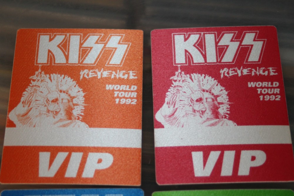 KISS - 4x Backstage Pass #14 - FREE SHIPPING -