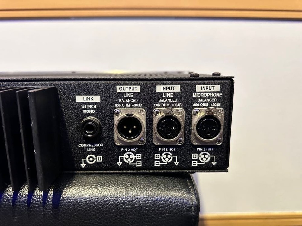 AVALON DESIGN VT-737SP