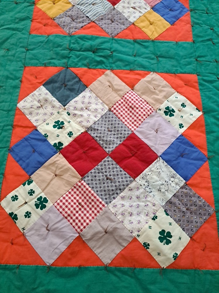 VTG Prints Charming Pattern Multi-color Patchwork Quilt