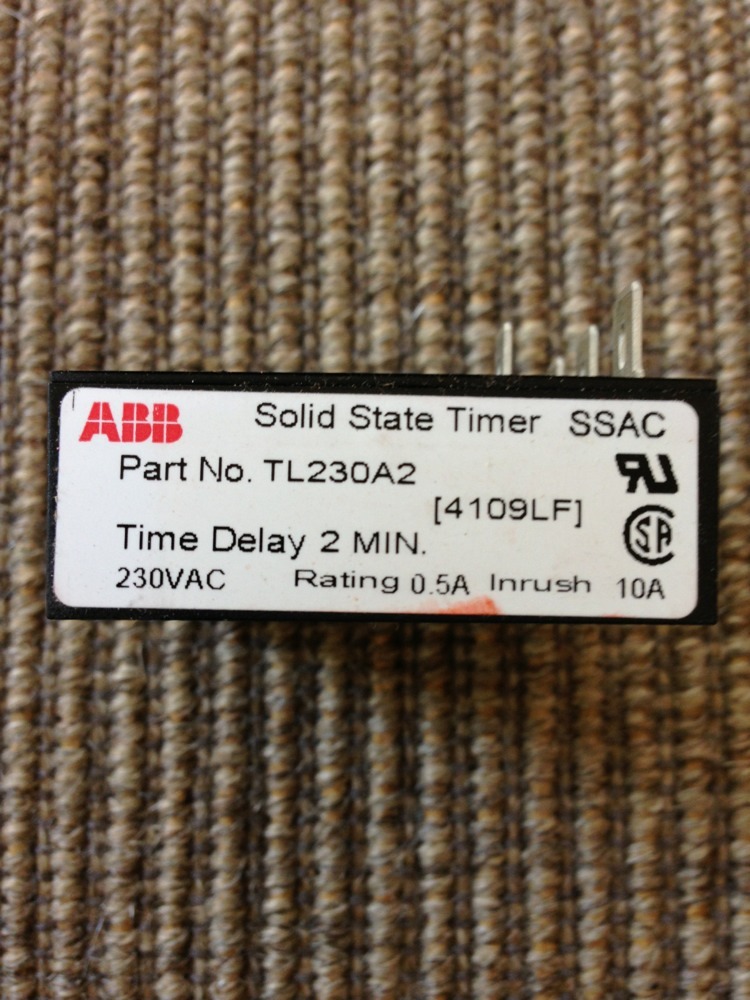 SSAC SOLID STATE Timer 230VAC 0.5A fixed 2m 2x2 ABB