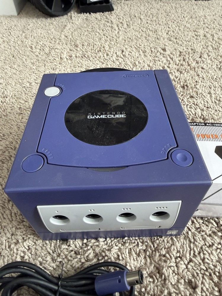 Nintendo GameCube Gaming Console DOL-001 Indigo Purple Controller Bundle Working